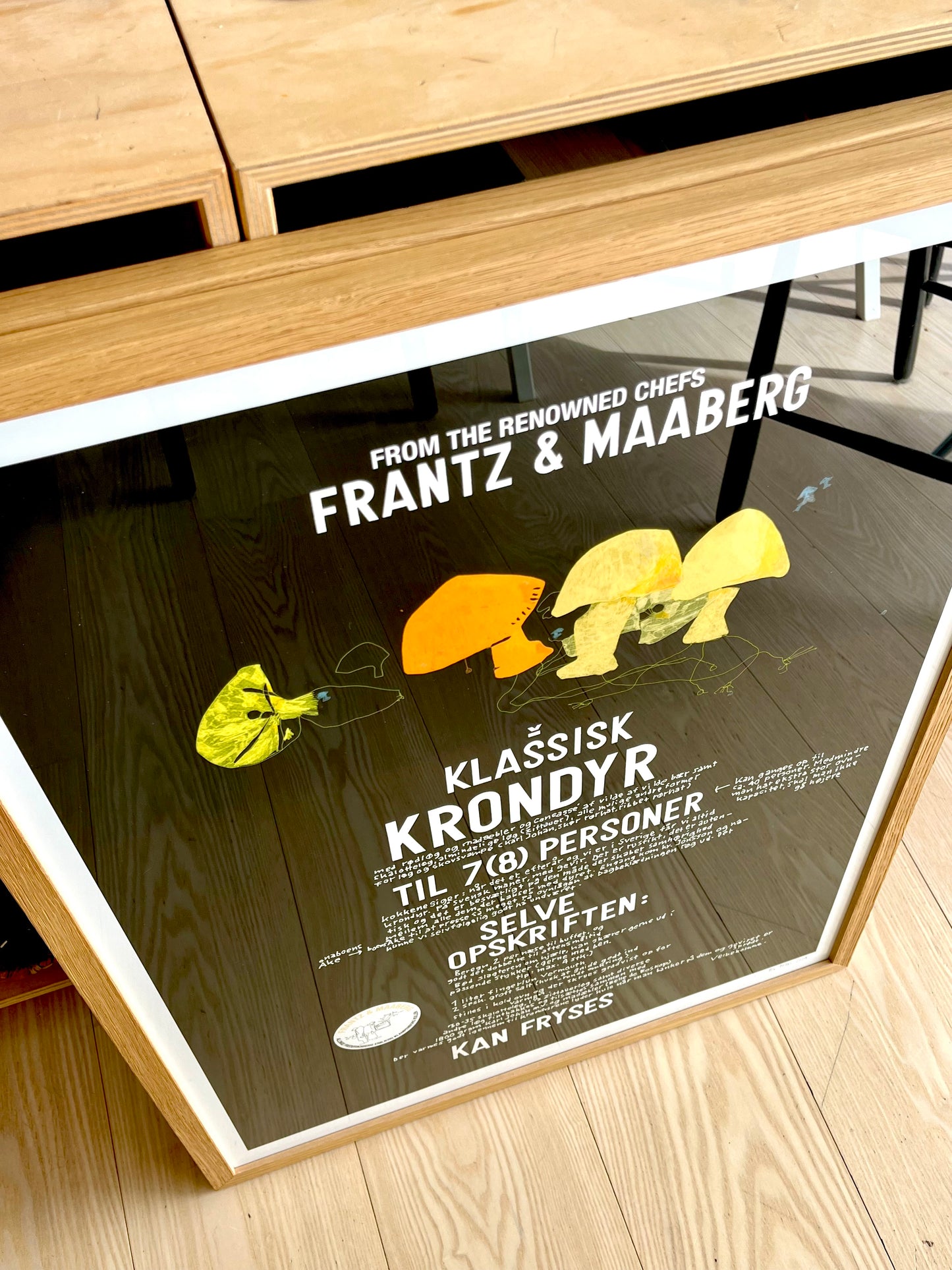 Klassisk Krondyr – Frantz & Maaberg (gule og orange svampe)